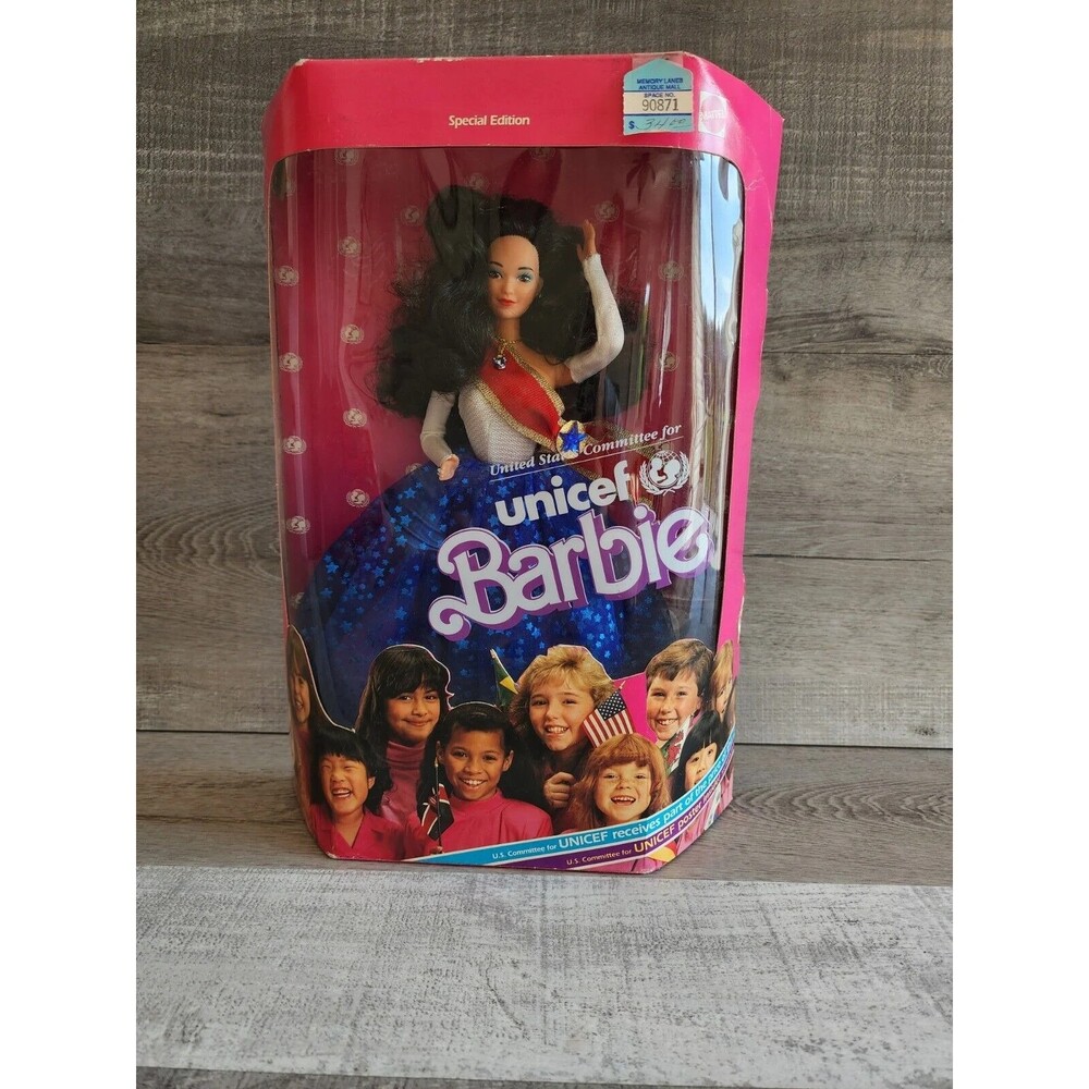 1989 Barbie Unicef Special Ed. Kira Asian Fashion Doll Box NEW VINTAGE #4774